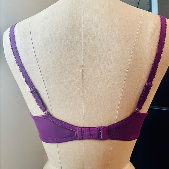 Le Mystere Underwire Bra - 34C - Picture 2 of 7